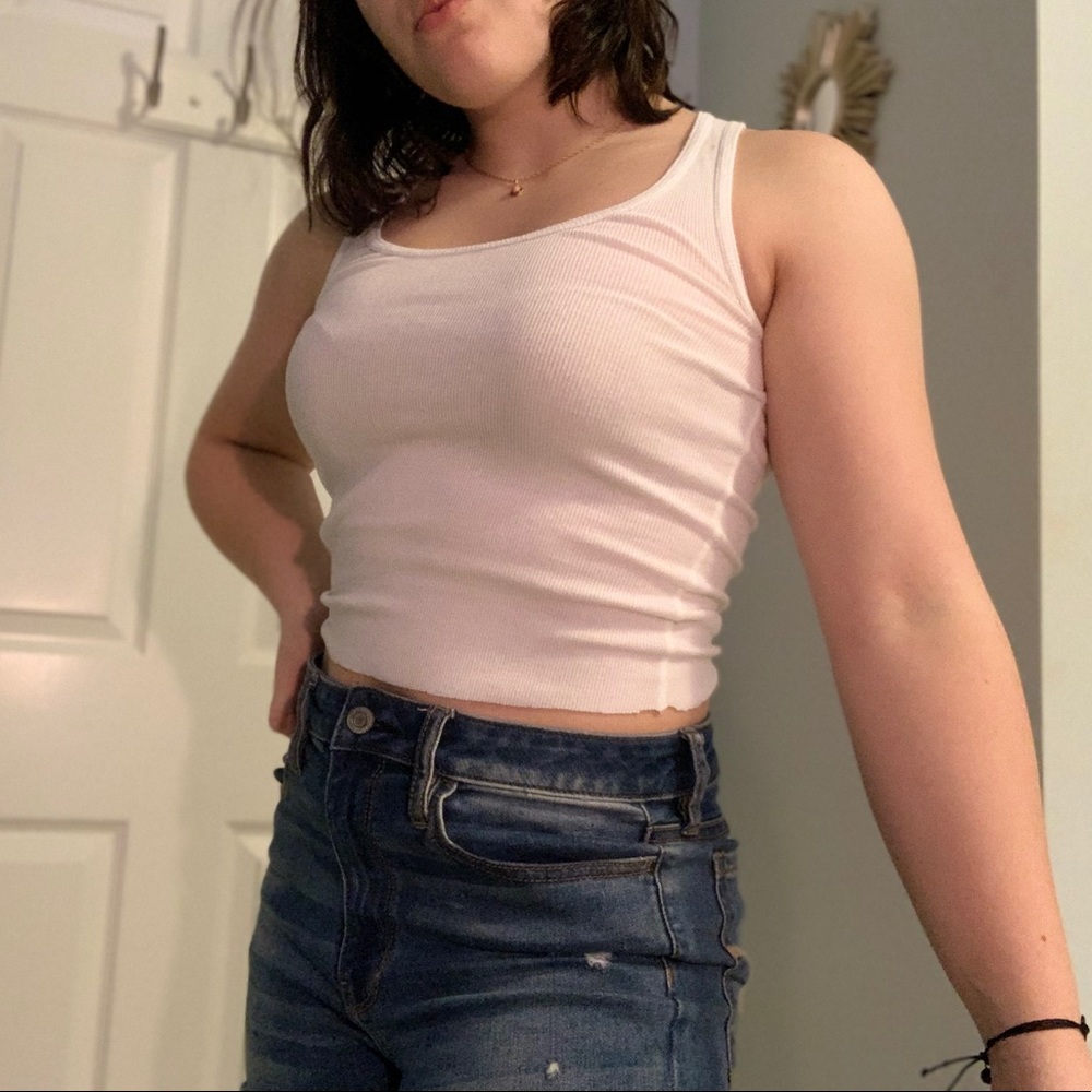Ribbed white crop top